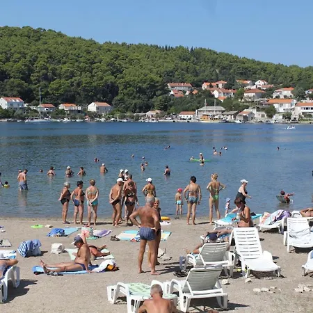 Apartman By The Sea - 139 *